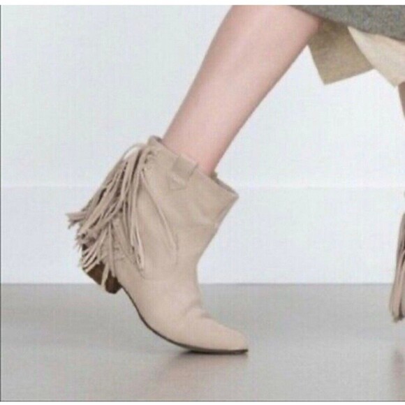 Zara Basic Collection Fringe Cream Suede Ankle Boots EU37 US7 ‘Display Shoes’ - Picture 10 of 10